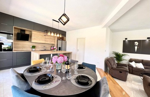 Stankovici Villa | Holiday Villa ALL IN