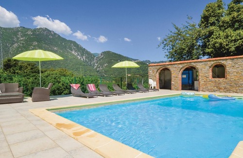 Santa-Maria-Poggio Casa | Increíble casa en Santa Maria Poggio