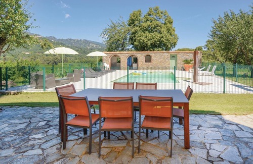 Santa-Maria-Poggio Casa | Increíble casa en Santa Maria Poggio