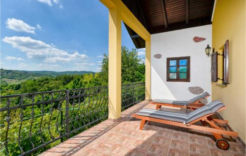 Sveti Ivan Zelina Casa | Amazing Home In Adamovec With Sauna