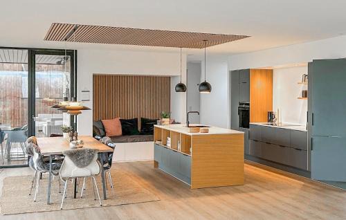 Hvidbjerg Strand Casa | Amazing Home In Børkop With Wifi