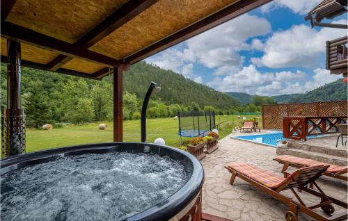 Presika Casa | Amazing Home In Blazevci With Sauna