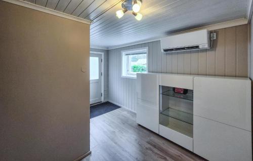 Bokn Casa | Amazing Home In Bokn With Wifi