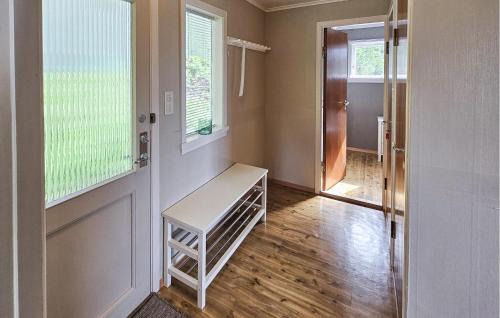Bokn Casa | Amazing Home In Bokn With Wifi