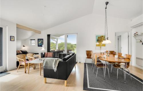 Tranum Casa | Amazing Home In Brovst With Kitchen