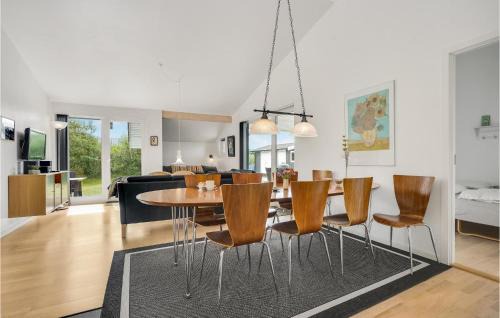 Tranum Casa | Amazing Home In Brovst With Kitchen