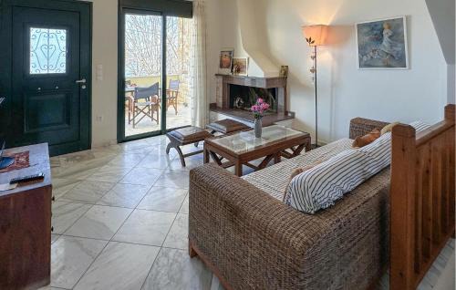 Diakofto Casa | Amazing Home In Diakopto Achaias P