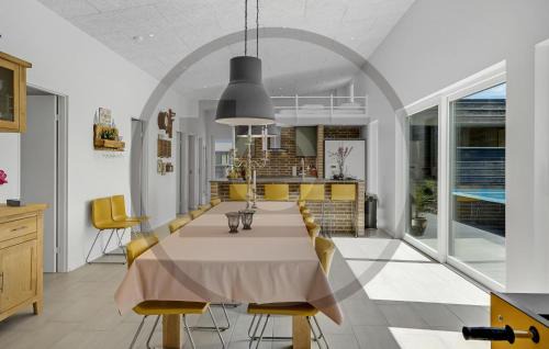 Handrup Strand Casa | Amazing Home In Ebeltoft With Sauna