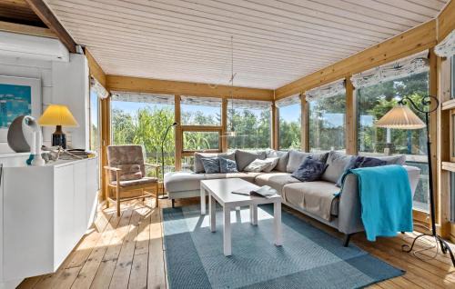 Handrup Strand Casa | Amazing Home In Ebeltoft With Wifi