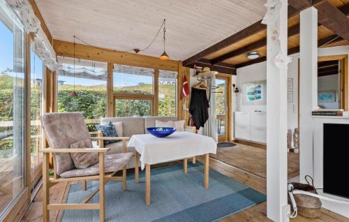Handrup Strand Casa | Amazing Home In Ebeltoft With Wifi