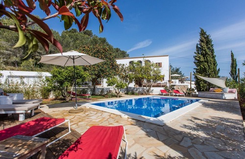 Santa Eulalia del Río Casa | Increíble casa en Santa Gertrudis