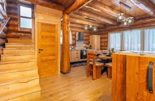 Sarsoni Casa | Increíble casa en Fuzine con sauna