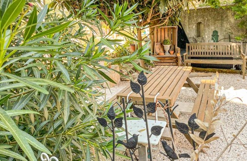 Generac Casa | Amazing home in Générac with Outdoor swimming pool, WiFi and 3 Bedrooms