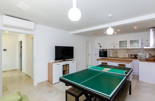 Zastolje Casa | Increíble casa en Gruda con WiFi