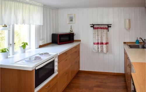 Mjolby Municipality Casa | Amazing Home In Hagalund-Mjölby