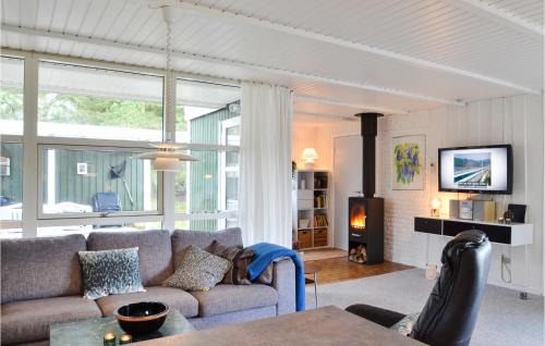 Hvide Sande Casa | Amazing Home In Hvide Sande With Sauna