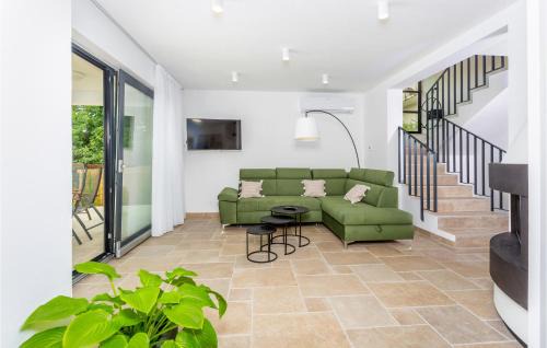 Mucici Casa | Amazing Home In Jurdani