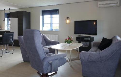 Hasle Casa | Amazing Home In Klemensker With Wifi