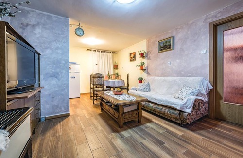 Kruncici Casa | Alojamiento de 2 habitaciones en Kruncici
