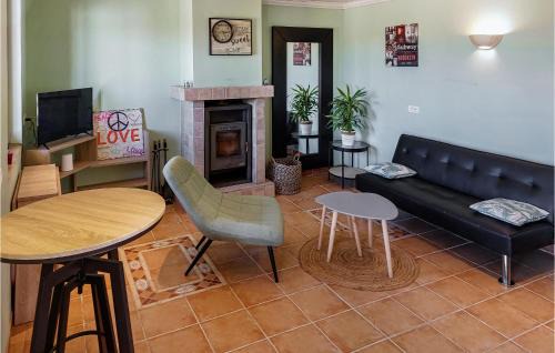 Lanneanou Casa | Amazing Home In Lannéanou With Wifi