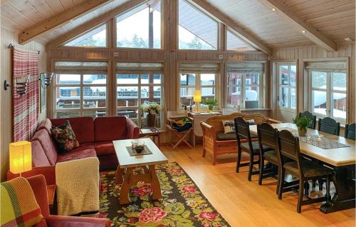 Lesja Casa | Amazing Home In Lesjaverk With Wi-Fi