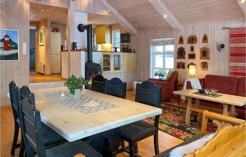 Lesja Casa | Amazing Home In Lesjaverk With Wi-Fi