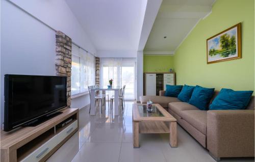 Loborika Casa | Amazing Home In Loborika
