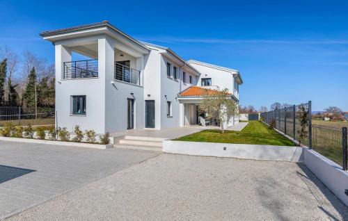 Marcana Casa | Amazing Home In Marcana