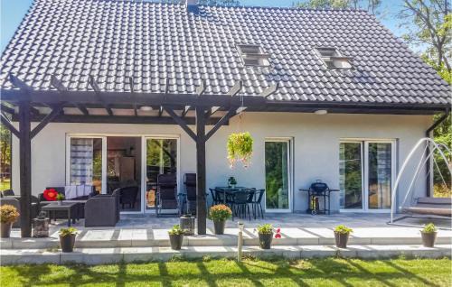 Nowe Warpno Casa | Amazing Home In Nowe Warpno With Wifi