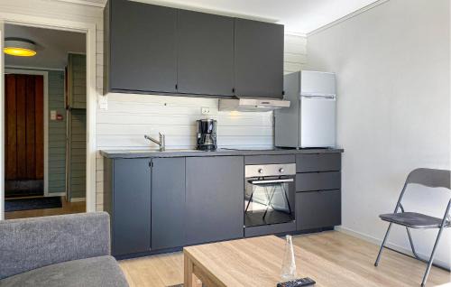 Ulstein Municipality Casa | Amazing Home In Ørsta With Wifi