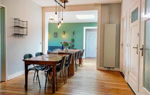 Scharendijke Casa | Amazing Home In Scharendijke With Wifi