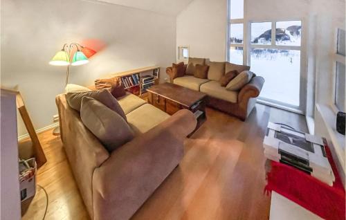 Stamsund Casa | Amazing Home In Stamsund With Kitchen