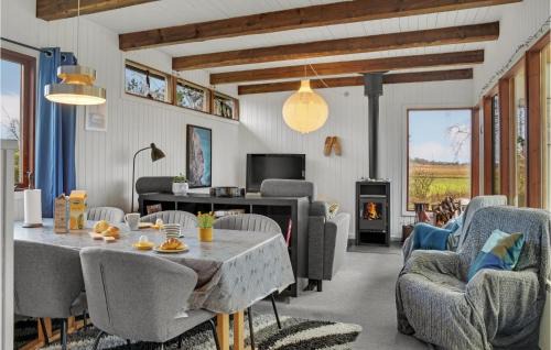 Stege Casa | Amazing Home In Stege With Kitchen