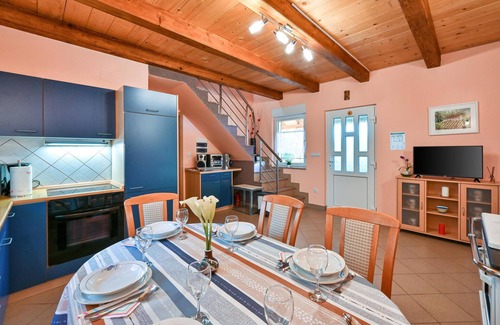 Sveti Ivan Zelina Casa | Increíble casa en Susobreg con WiFi