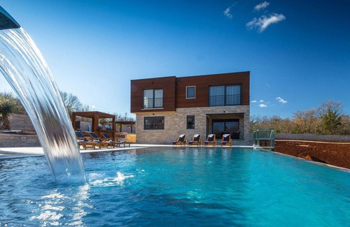 Jursici Casa | Impresionante casa en Svetvincenat con.