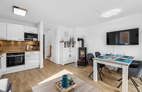 Tossens Casa | Bonita casa en Tossens con cocina