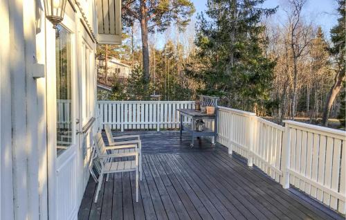 Vaddo Casa | Amazing Home In Väddö With Wifi
