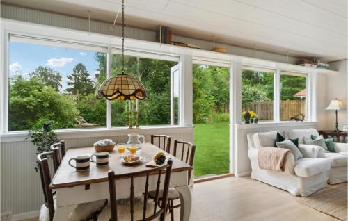 Holloselund Casa | Amazing Home In Vejby With Kitchen