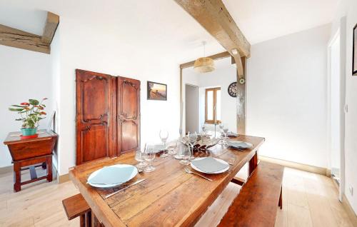 Volnay Casa | Amazing Home In Volnay With Wifi