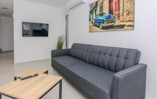 Vrsi Casa | Amazing Home In Vrsi With Wifi