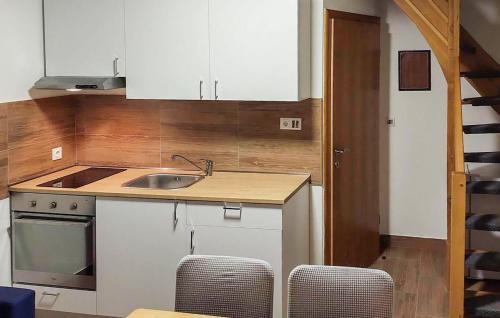 Ozalj Casa | Amazing Home In Zorkovac With Sauna