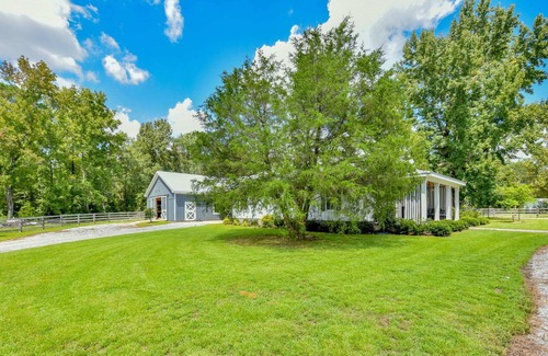 Tuscaloosa Casa | Amazing horse farm/venue right outside of Ttown!