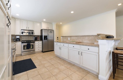 Harters Heights Casa | Amazing house 1 block from ND- sleeps 13