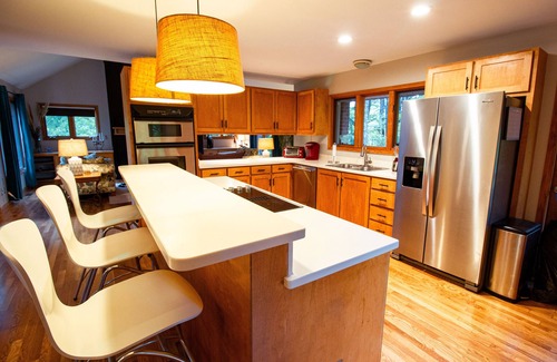 Taylors Casa | Amazing House near mountains -Greenville /Travelers Rest - Hiking Biking Golfing