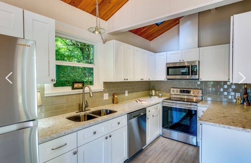 South Colby Casa | Amazing House on Long Lake - Private Lake Access