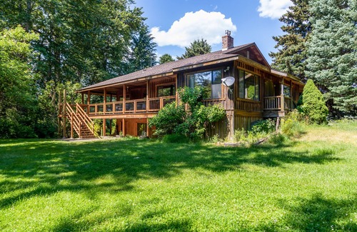 Athol Casa | Amazing Idaho Country Retreat Near Silverwood