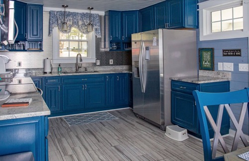 Columbia Casa | Amazing lake house on Lake Murray, Columbia w/ private dock, outdoor kitchen.
