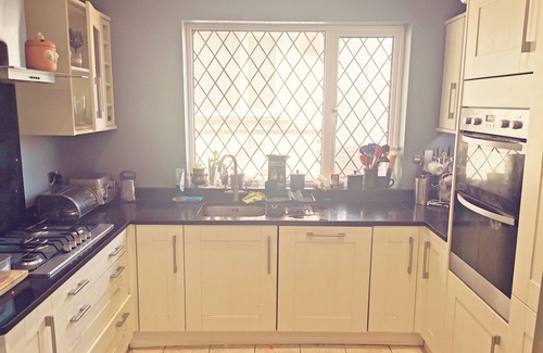 Brighton Casa | Amazing Large Family Home