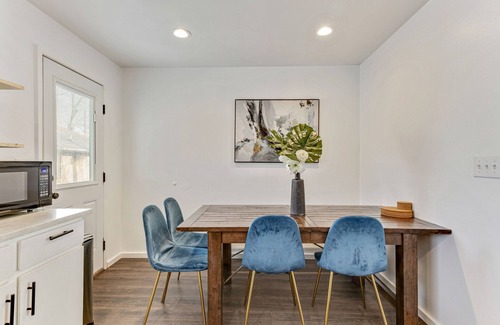South Salt Lake Casa | Amazing Location! Cozy, charming, 4 Bedroom home in SLC, Near Major Ski Resorts