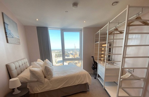 Barking Apartamento | Amazing London City Skyline View & Transport Links